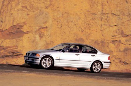 BMW Series 3 318i MT